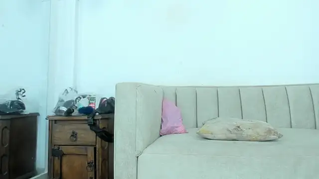 Snapshot of kristyl_paez chatting on 24, 10, 2025 kristyl paez online show from 24, 10, 2025