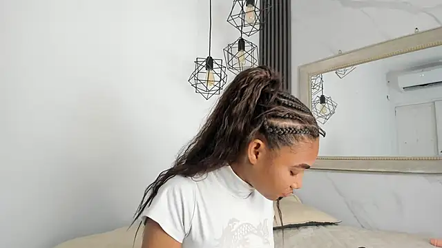 kristyl paez online show from 10, 4, 2026