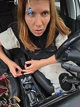 Lina lou4 online show from 7, 3, 2026