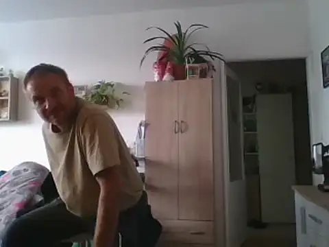 Snapshot of 82liska chatting on 17, 9, 2025 82liska online show from 17, 9, 2025