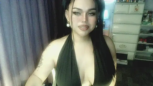 Snapshot of cherry_RED5 chatting on 27, 1, 2025 cherry RED5 online show from 27, 1, 2025