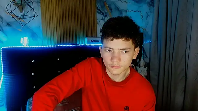 Snapshot of cruz_dante chatting on 13, 3, 2026 cruz dante online show from 13, 3, 2026