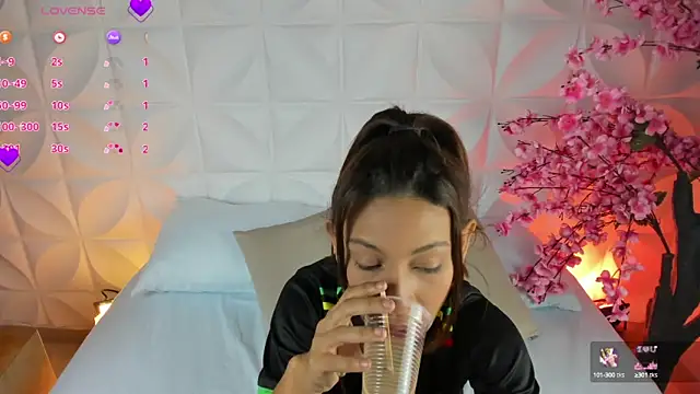 cora 22 online show from 15, 3, 2025