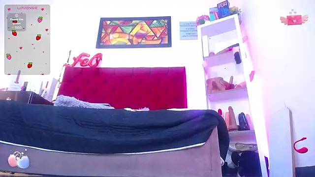 louise nails online show from 4, 10, 2025