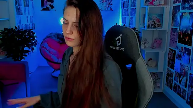 EmilyWilden online show from 18, 3, 2025