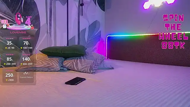 Snapshot of RubyValen chatting on 3, 11, 2025 RubyValen online show from 3, 11, 2025