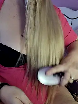 VictoriaMiami online show from 11, 10, 2025