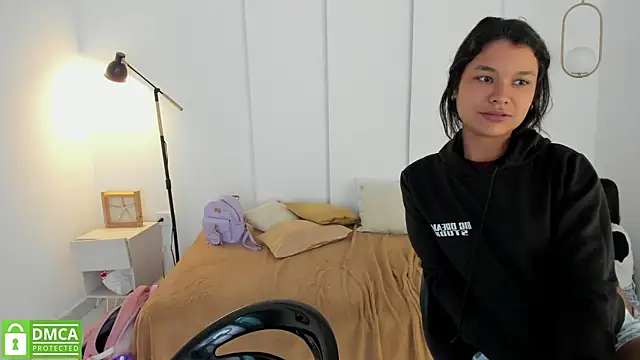 Snapshot of sexychanell_18 chatting on 3, 2, 2025 sexychanell 18 online show from 3, 2, 2025