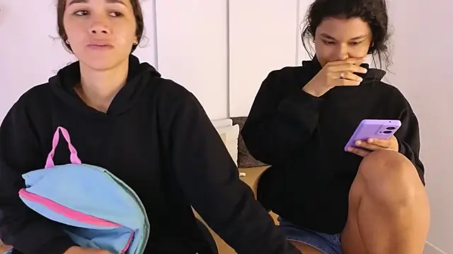 Snapshot of sexychanell_18 chatting on 30, 9, 2025 sexychanell 18 online show from 30, 9, 2025