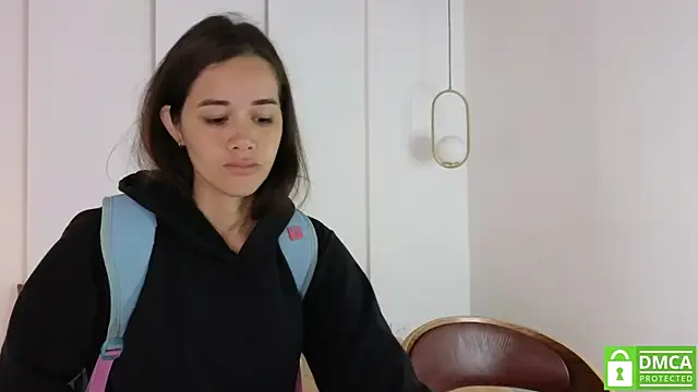 Snapshot of sexychanell_18 chatting on 13, 10, 2025 sexychanell 18 online show from 13, 10, 2025