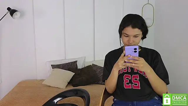 Snapshot of sexychanell_18 chatting on 23, 10, 2025 sexychanell 18 online show from 23, 10, 2025