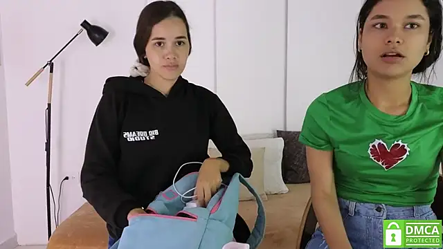 Snapshot of sexychanell_18 chatting on 7, 11, 2025 sexychanell 18 online show from 7, 11, 2025