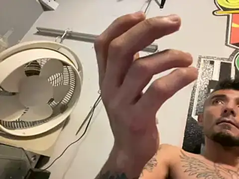 Snapshot of DarkHorse89 chatting on 16, 12, 2024 DarkHorse89 online show from 16, 12, 2024