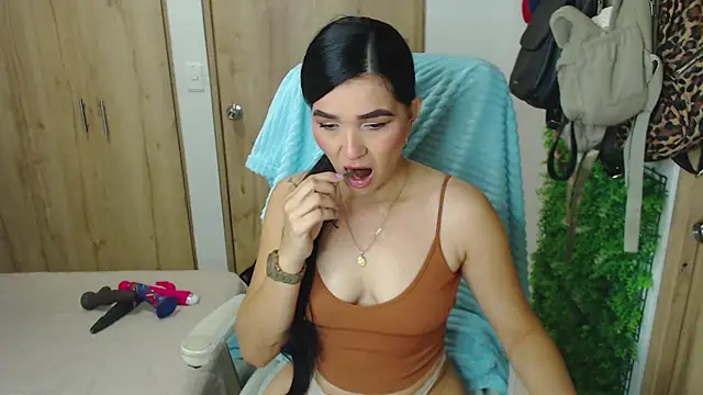 Neerea online show from 23, 11, 2025