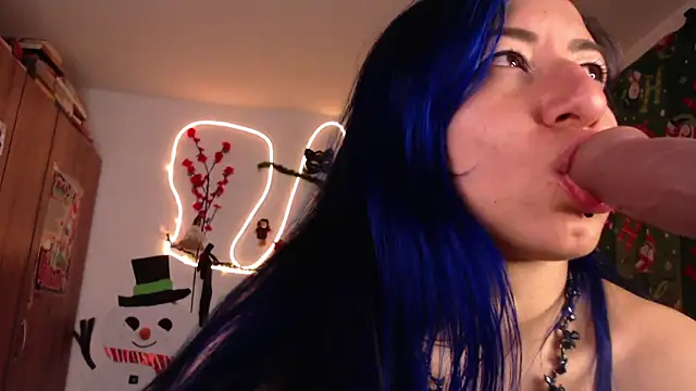 Snapshot of pussytight_pervert chatting on 24, 12, 2024 pussytight pervert online show from 24, 12, 2024