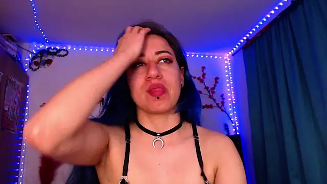 Snapshot of pussytight_pervert chatting on 21, 9, 2025 pussytight pervert online show from 21, 9, 2025