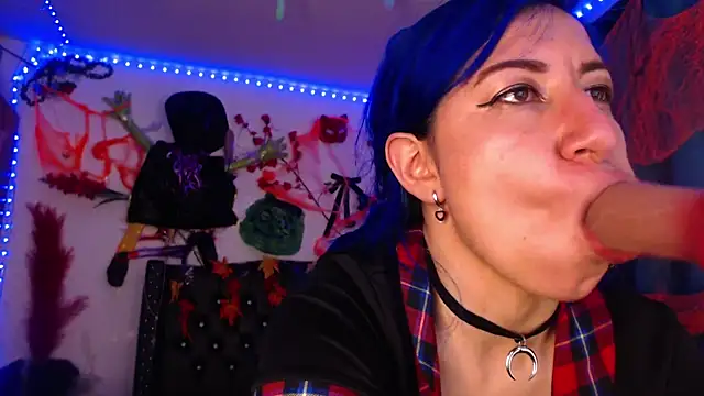 Snapshot of pussytight_pervert chatting on 12, 10, 2025 pussytight pervert online show from 12, 10, 2025