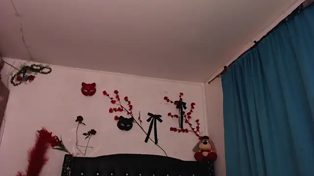 Snapshot of pussytight_pervert chatting on 24, 11, 2025 pussytight pervert online show from 24, 11, 2025