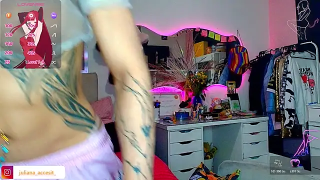 caroline cossei online show from 11, 3, 2026