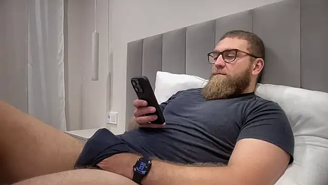 Bear bear  online show from 1, 11, 2025