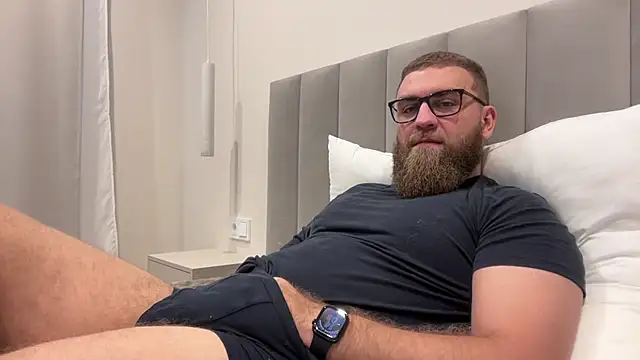 Bear bear  online show from 10, 11, 2025