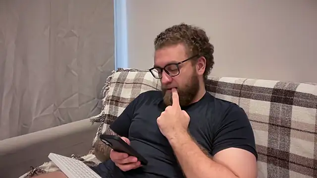 Bear bear  online show from 11, 6, 2026