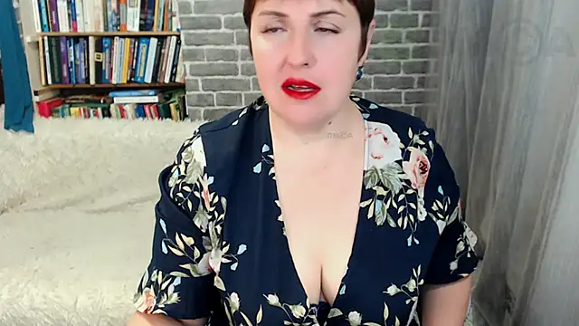 Rainbow lady online show from 20, 11, 2025