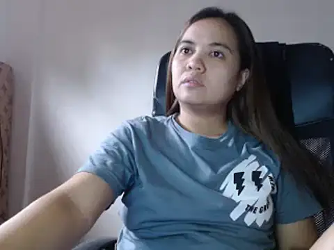 Snapshot of xTheLastVIRGINx chatting on 23, 12, 2024 xTheLastVIRGINx online show from 23, 12, 2024