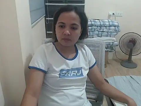 xTheLastVIRGINx online show from 7, 4, 2026