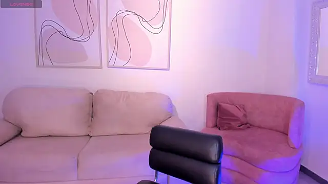 Snapshot of JuanitaClay chatting on 14, 9, 2025 JuanitaClay online show from 14, 9, 2025