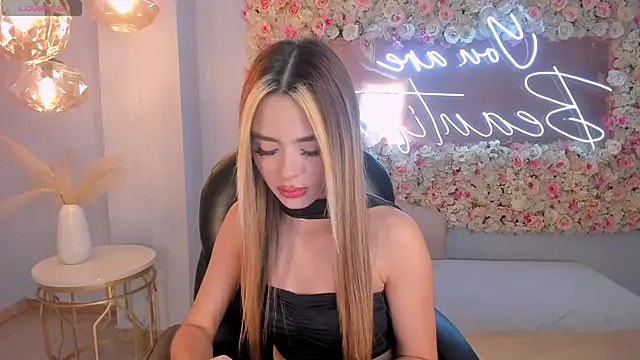 Snapshot of JuanitaClay chatting on 15, 12, 2025 JuanitaClay online show from 15, 12, 2025