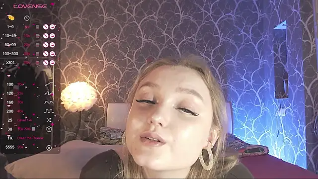 MiaMiaMeow online show from 14, 3, 2026