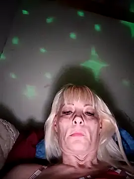 ChristinaDiamond online show from 29, 1, 2025