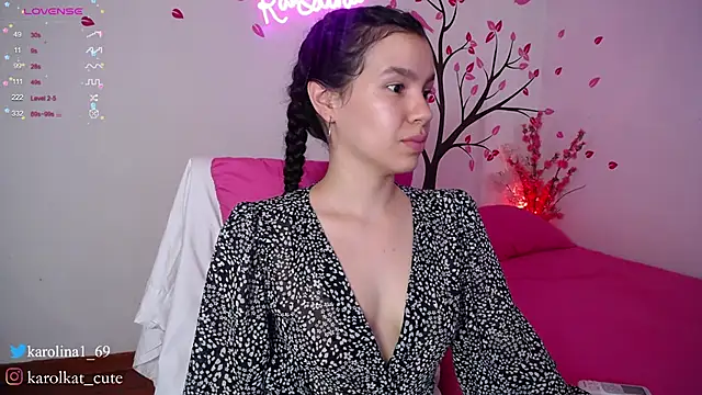 Snapshot of Karolina_1 chatting on 13, 1, 2025 Karolina 1 online show from 13, 1, 2025