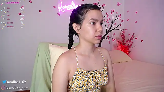 Snapshot of Karolina_1 chatting on 25, 2, 2025 Karolina 1 online show from 25, 2, 2025