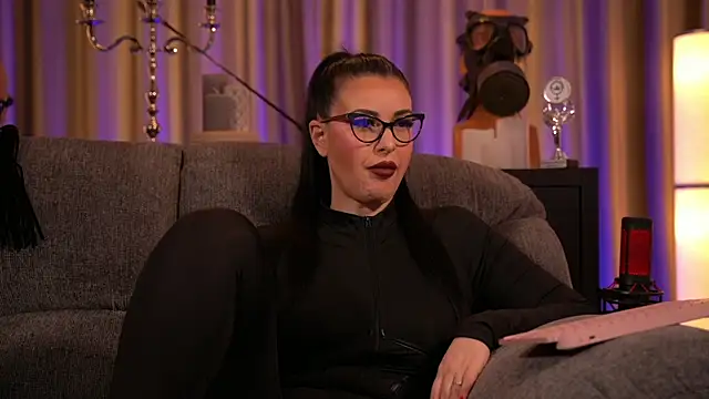 kelly kent online show from 13, 2, 2025