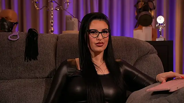 kelly kent online show from 25, 2, 2025