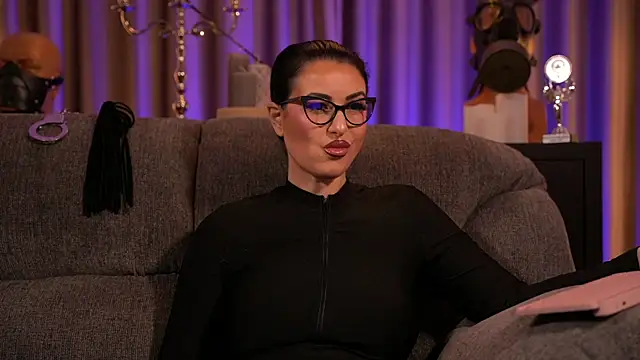 kelly kent online show from 28, 2, 2025