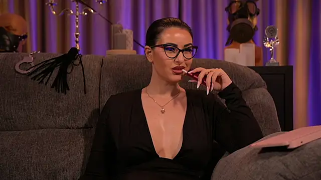 kelly kent online show from 8, 3, 2025