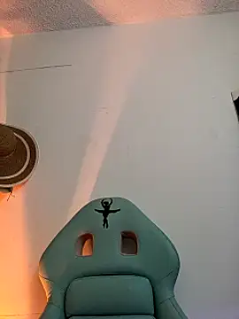 francesca baker1007 online show from 16, 2, 2025