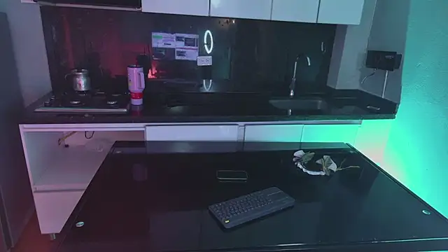 Scarlett collins02 online show from 13, 1, 2025