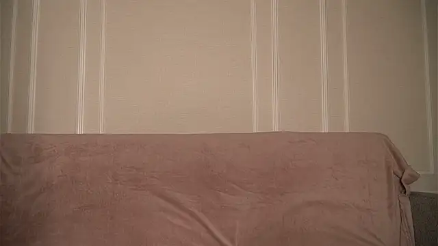 Snapshot of julias_tapes chatting on 23, 10, 2025 julias tapes online show from 23, 10, 2025