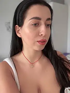 Snapshot of Emylia chatting on 24, 1, 2025 Emylia online show from 24, 1, 2025