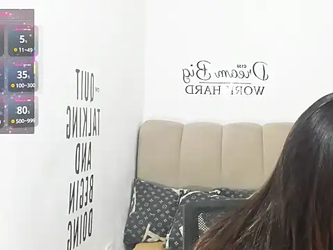 Trixie Mattel21 online show from 12, 3, 2026