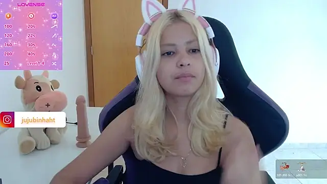 Snapshot of jujubinhahot chatting on 3, 2, 2025 jujubinhahot online show from 3, 2, 2025