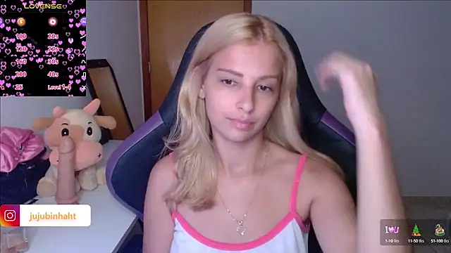 Snapshot of jujubinhahot chatting on 27, 2, 2025 jujubinhahot online show from 27, 2, 2025