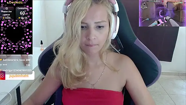 Snapshot of jujubinhahot chatting on 20, 3, 2025 jujubinhahot online show from 20, 3, 2025