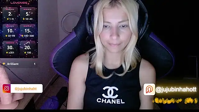 Snapshot of jujubinhahot chatting on 27, 9, 2025 jujubinhahot online show from 27, 9, 2025