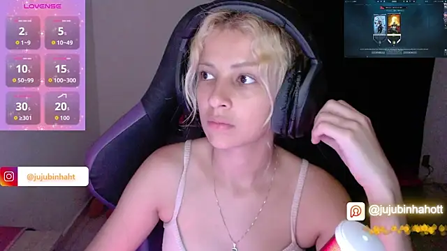 Snapshot of jujubinhahot chatting on 29, 10, 2025 jujubinhahot online show from 29, 10, 2025