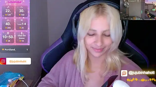 Snapshot of jujubinhahot chatting on 30, 10, 2025 jujubinhahot online show from 30, 10, 2025